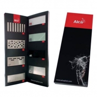 Экспозитор-книжка с дизайнами решеток для водоотводящих желобов Alcaplast PM02008UNI